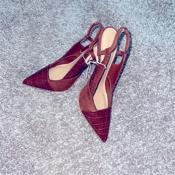 Suede and croc stiletto pumps - Picture 12 of 14